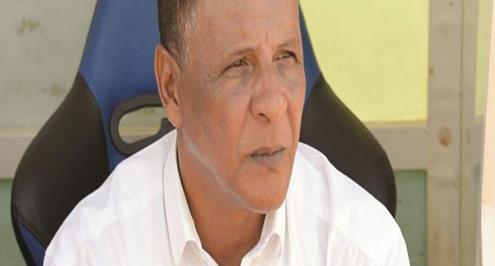 مدرب مولودية بجاية الجزائري يعلن رحيله عن الفريق 